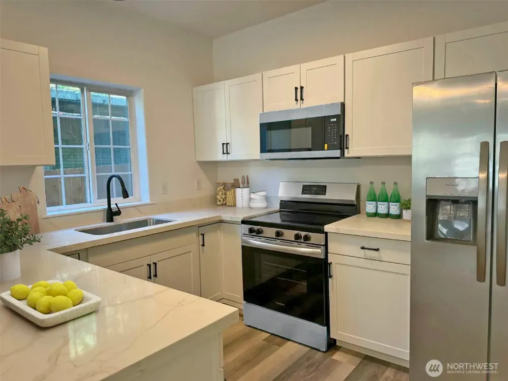 6414 NE Fern Street Suquamish, WA 98392