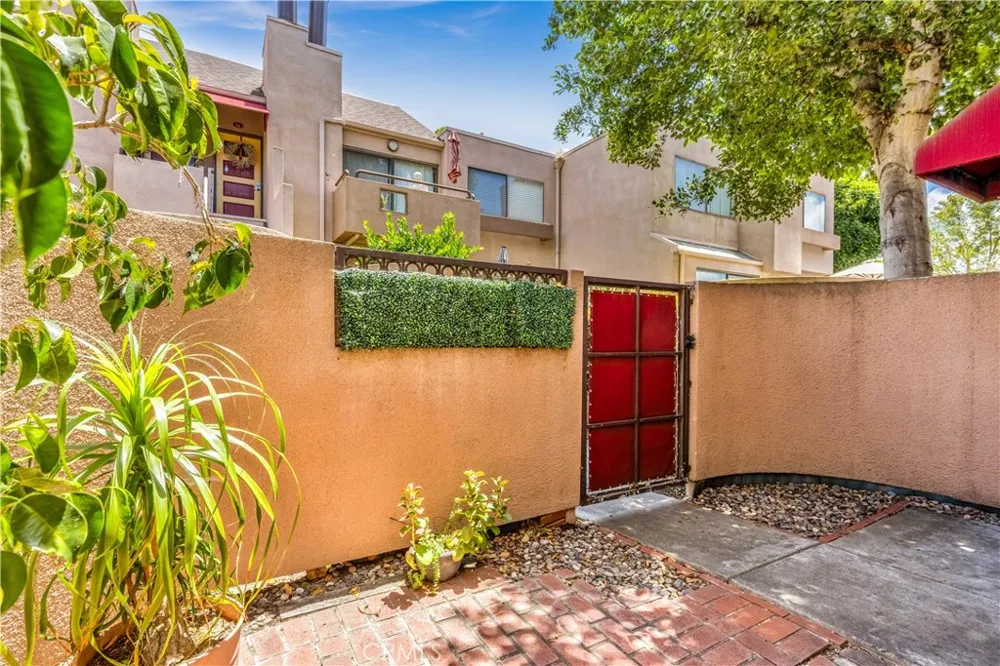 25761 Le Parc #72 Lake Forest, CA 92630