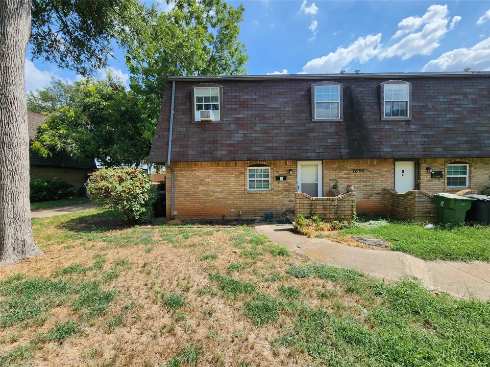 7604 Bridges Avenue #B Richland Hills, TX 76118