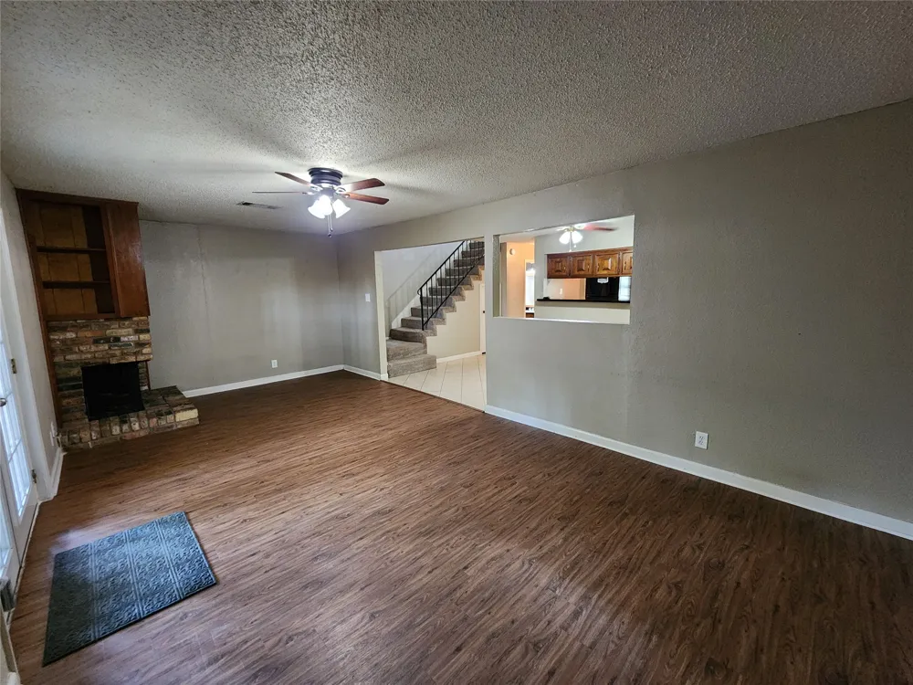 7604 Bridges Avenue #B Richland Hills, TX 76118