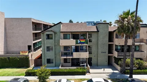 1140 Pacific #19