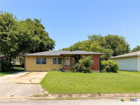 803 Dunn Circle