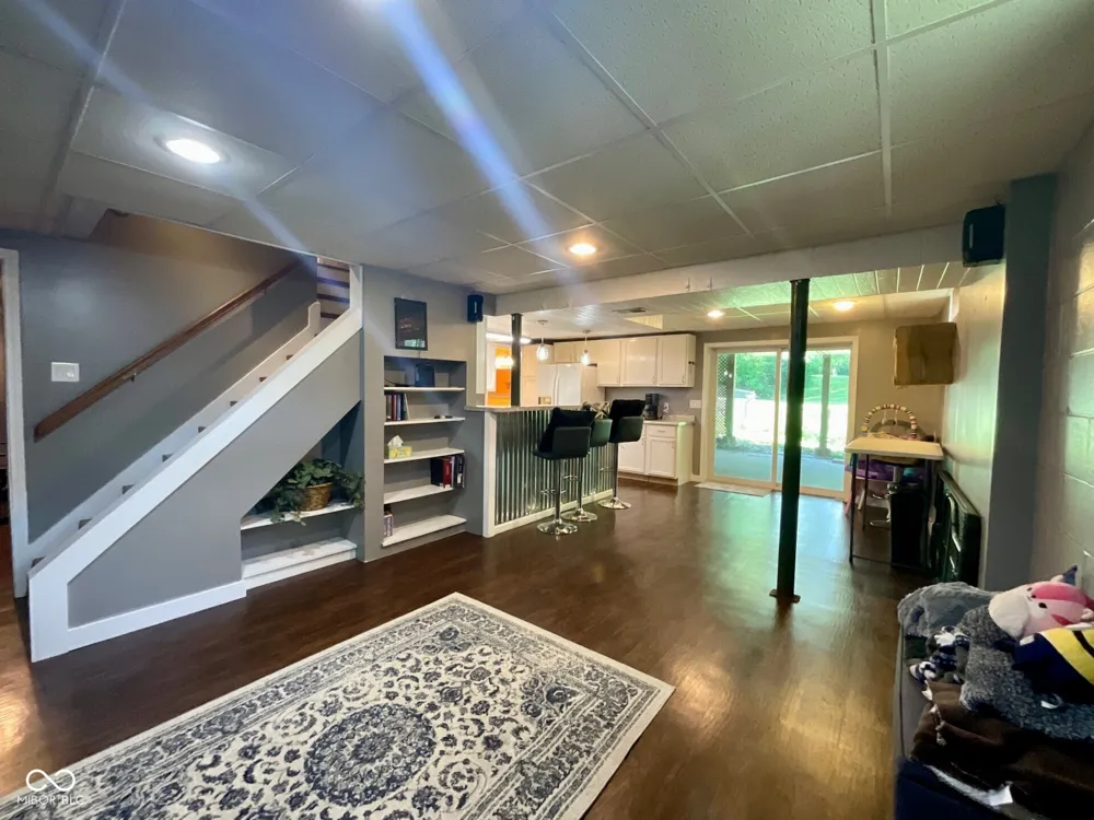 15830 E Lake Shore Drive Hope, IN 47246