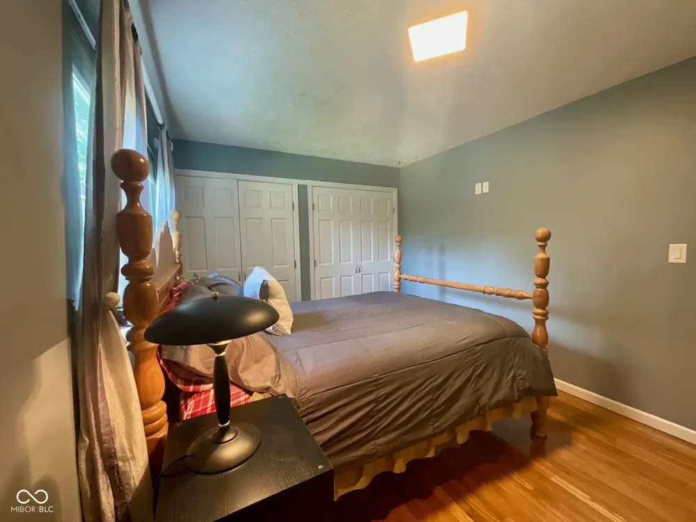 15830 E Lake Shore Drive Hope, IN 47246
