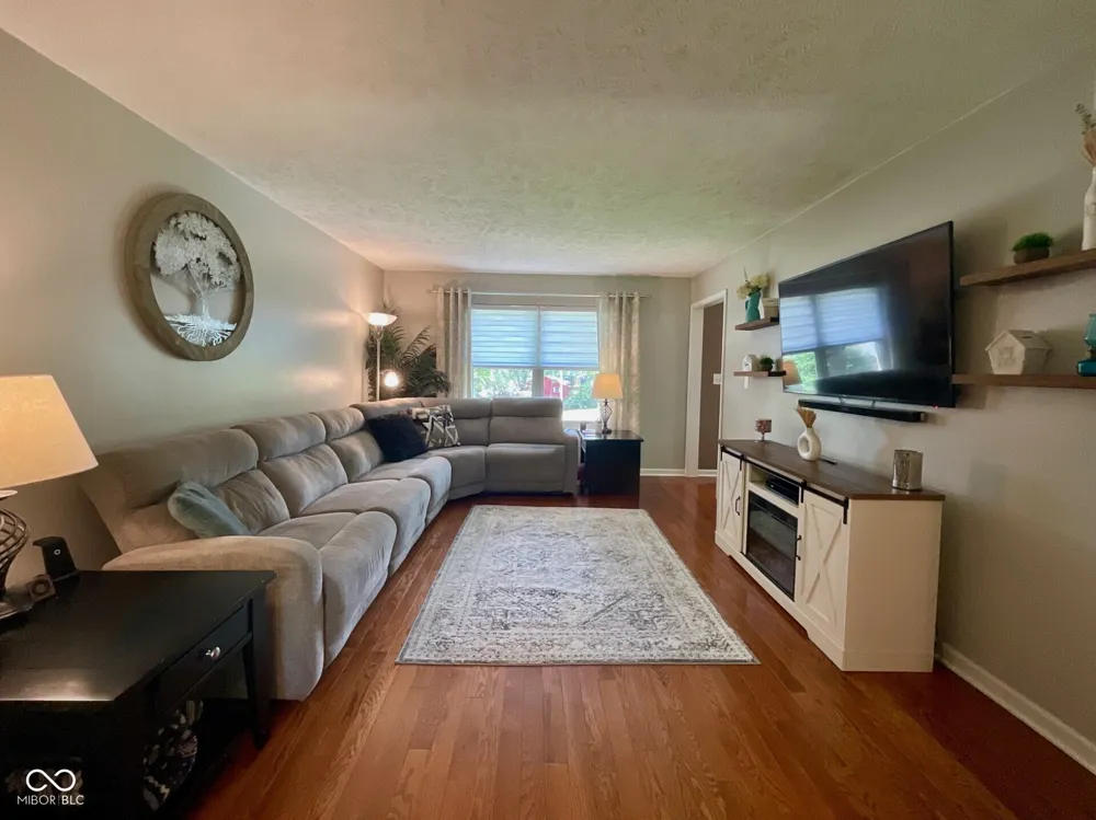 15830 E Lake Shore Drive Hope, IN 47246