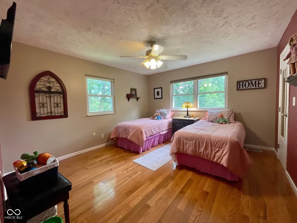 15830 E Lake Shore Drive Hope, IN 47246