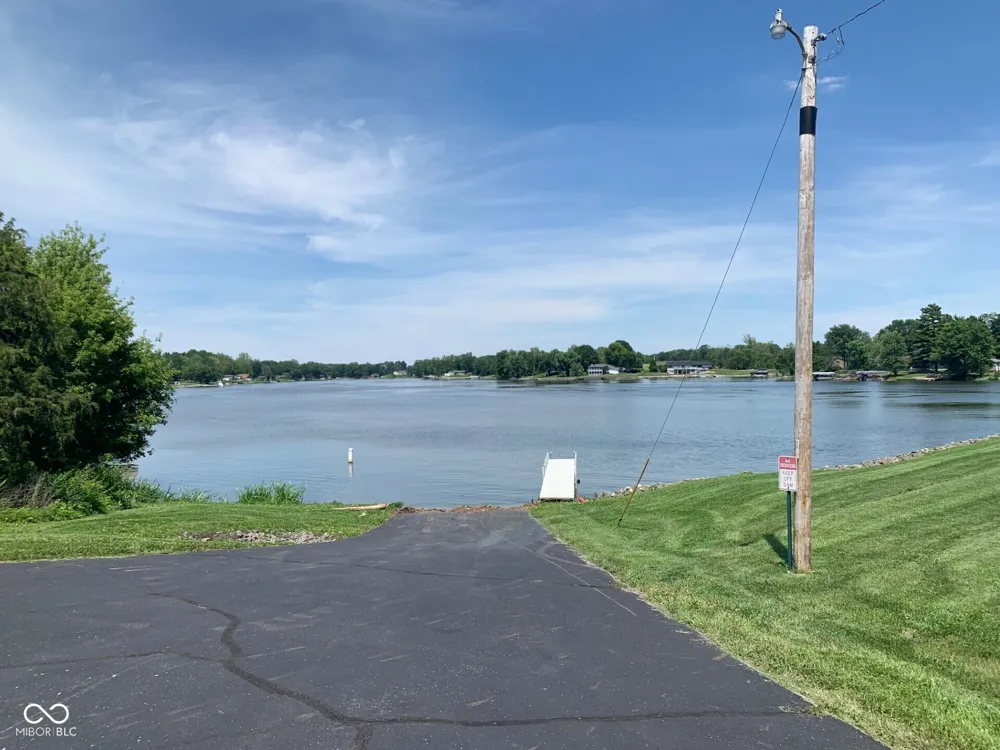 15830 E Lake Shore Drive Hope, IN 47246