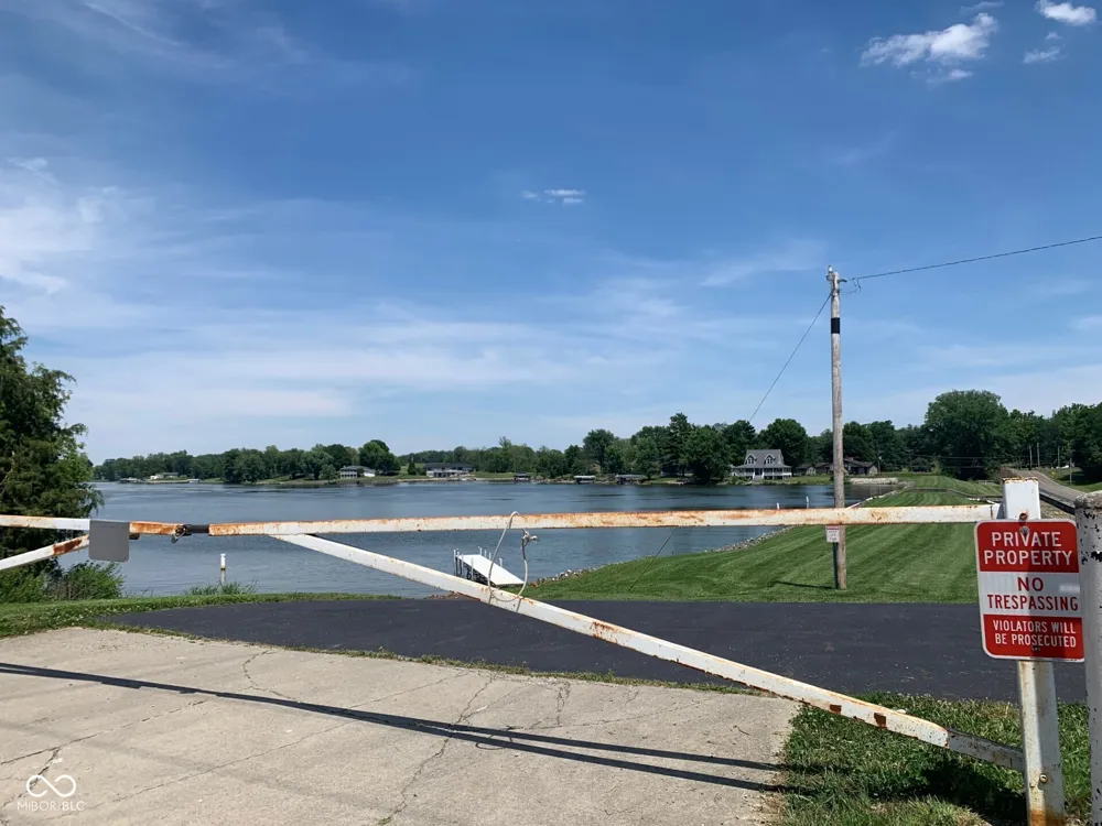 15830 E Lake Shore Drive Hope, IN 47246