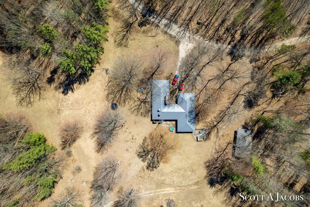 1125 Chaput Drive Orient Township, MI 49679
