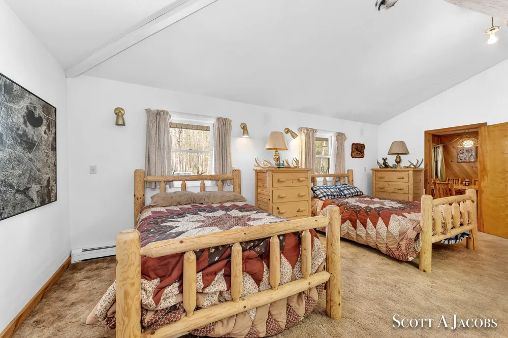 1125 Chaput Drive Orient Township, MI 49679