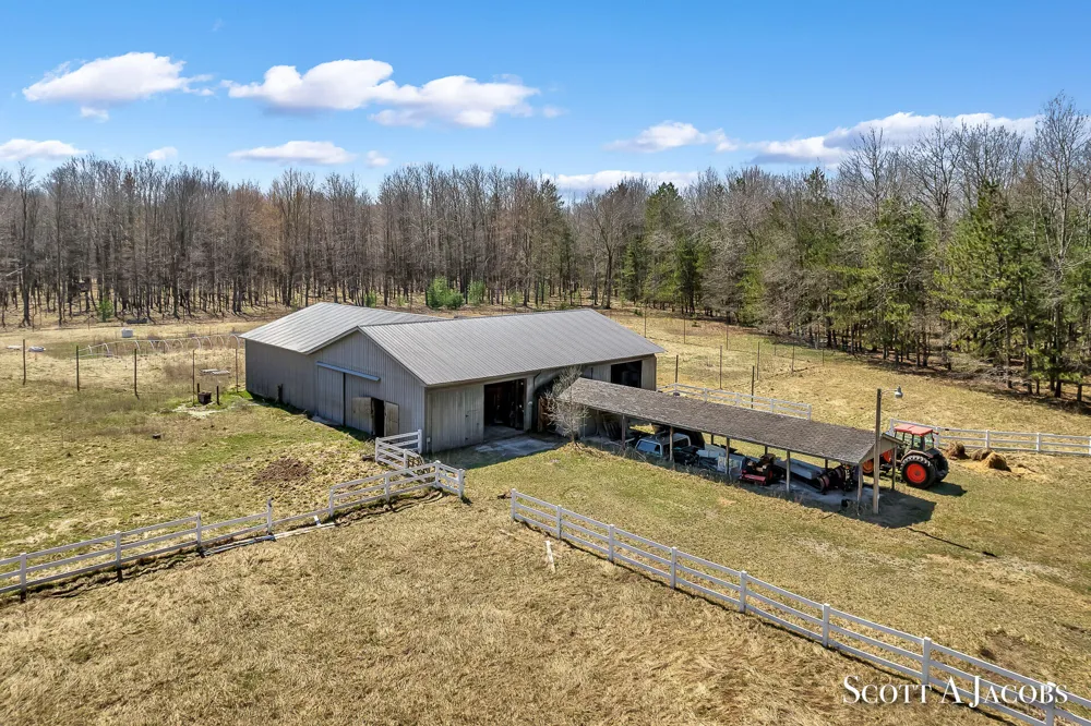 1125 Chaput Drive Orient Township, MI 49679