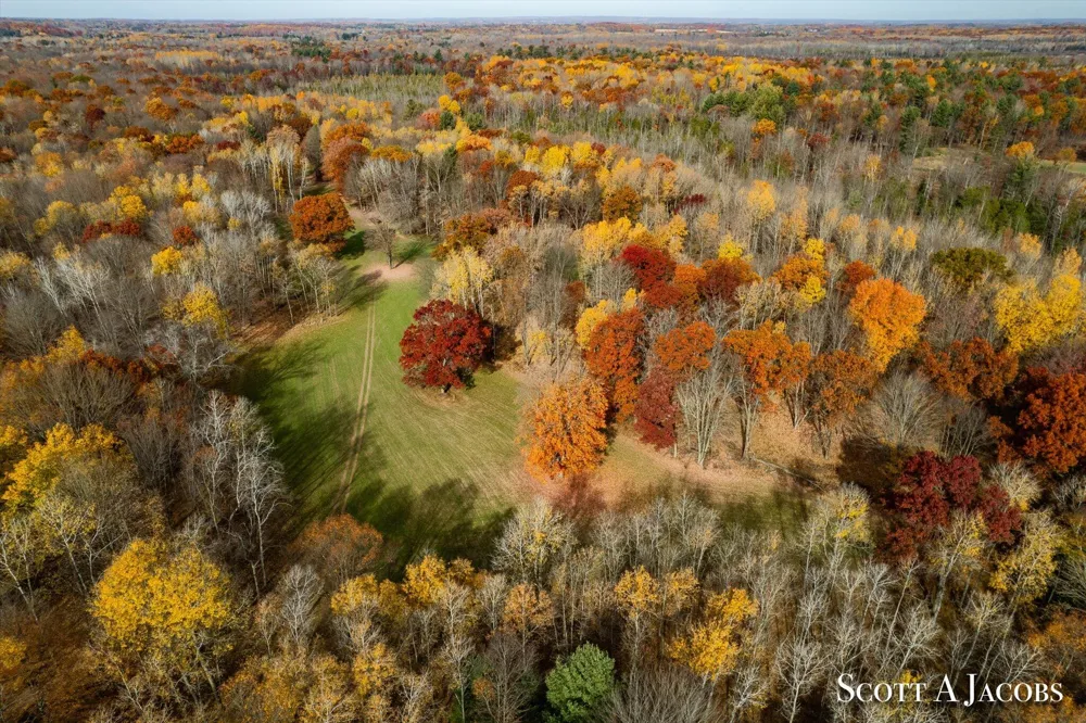 1125 Chaput Drive Orient Township, MI 49679