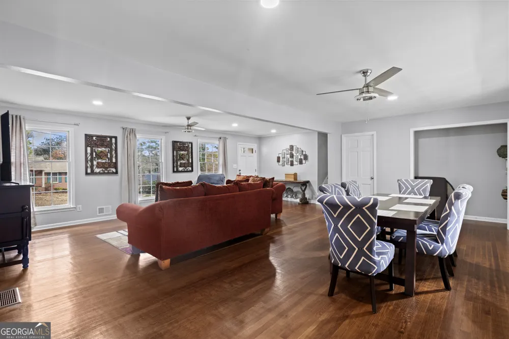 3727 Calmer CIR East Point, GA 30344