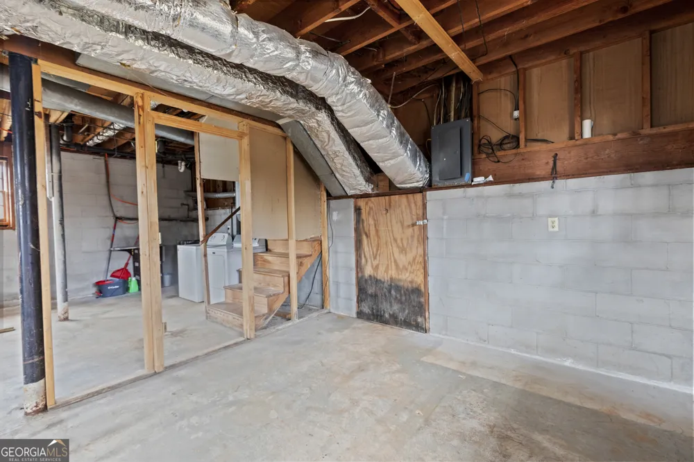 3727 Calmer CIR East Point, GA 30344