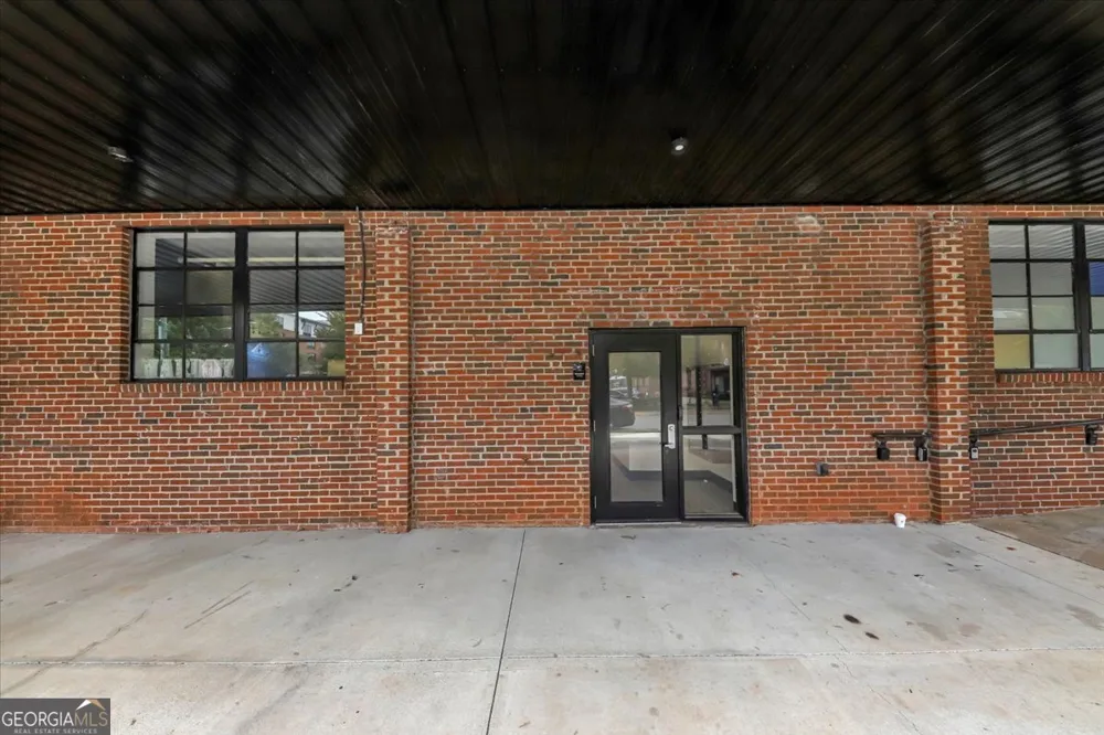 1805 Harvard AVE College Park, GA 30337