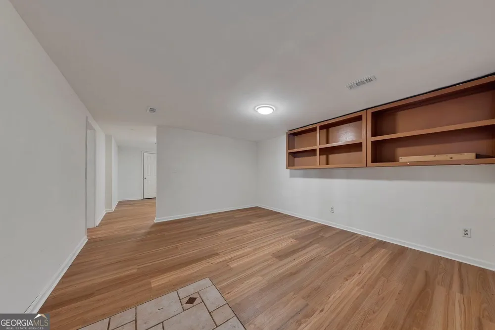 210 Hanarry DR Lawrenceville, GA 30046