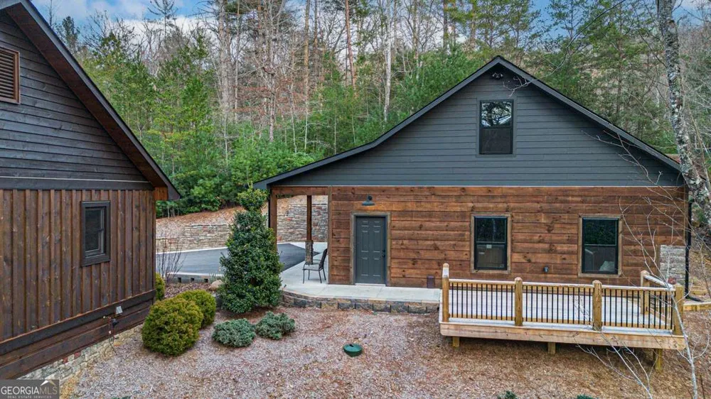 327 Hooch Holler LN Morganton, GA 30560