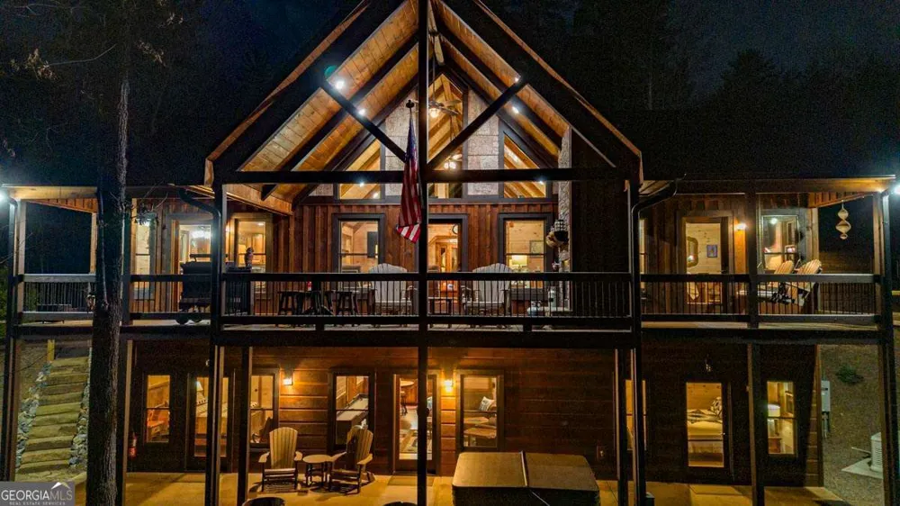 327 Hooch Holler LN Morganton, GA 30560