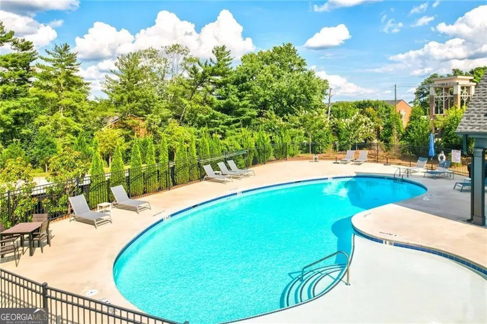 1190 Harper DR Roswell, GA 30076