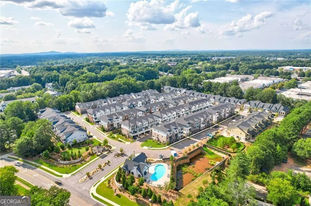 1190 Harper DR Roswell, GA 30076