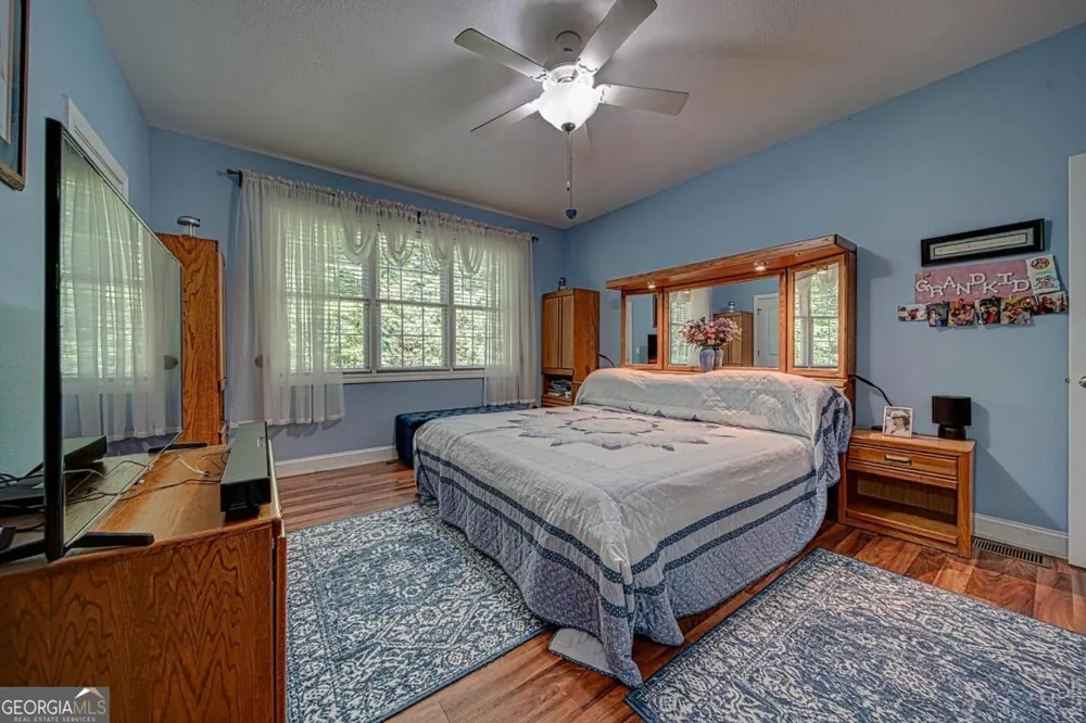 1514 Smithfield LN Young Harris, GA 30582