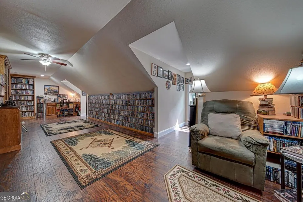 1514 Smithfield LN Young Harris, GA 30582