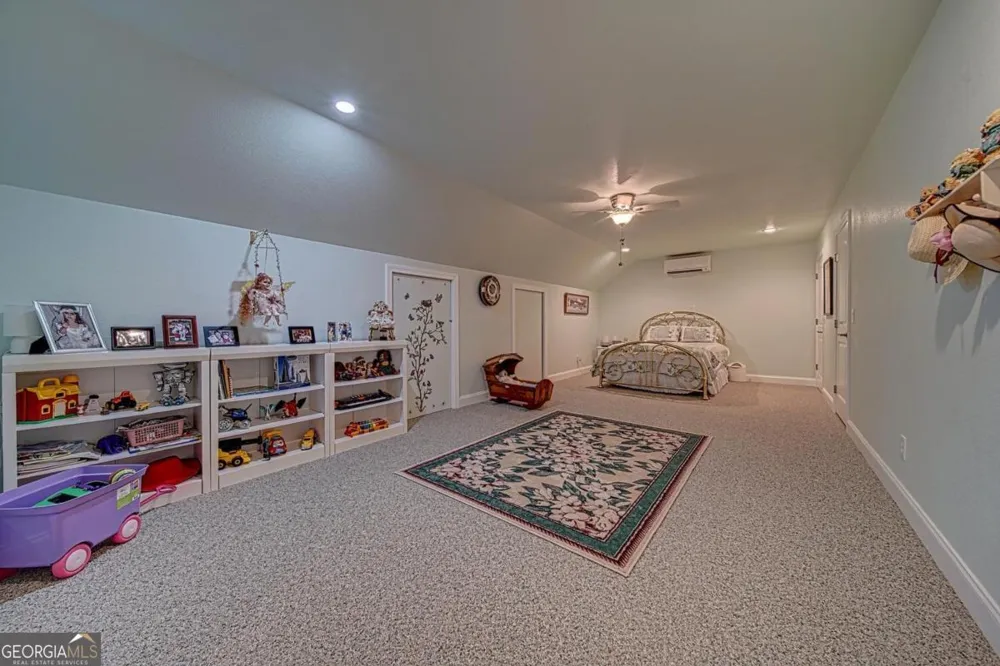 1514 Smithfield LN Young Harris, GA 30582