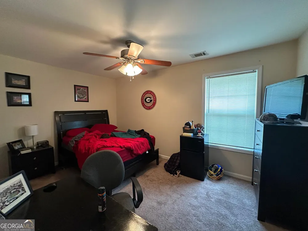 194 Strickland AVE Athens, GA 30601
