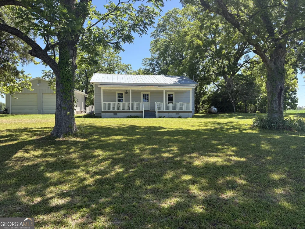 2638 Henderson Grove RD Sandersville, GA 31082