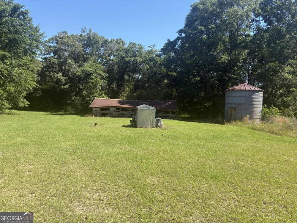 2638 Henderson Grove RD Sandersville, GA 31082