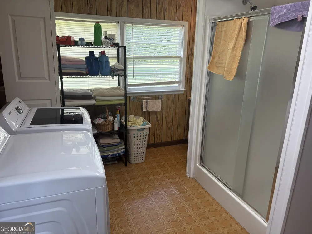 2638 Henderson Grove RD Sandersville, GA 31082