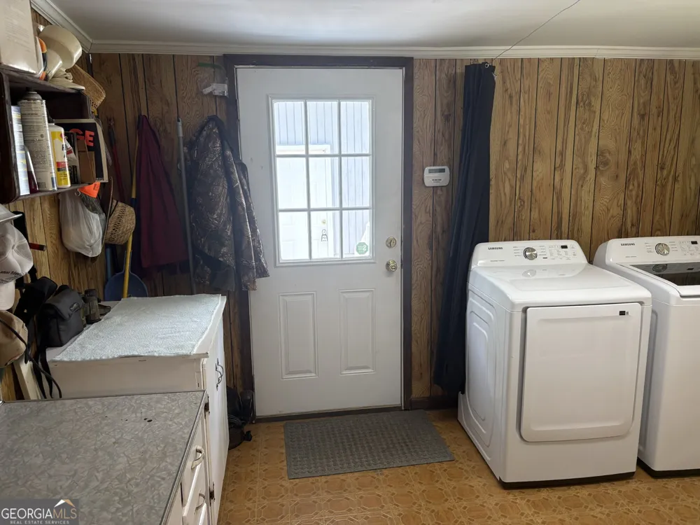 2638 Henderson Grove RD Sandersville, GA 31082
