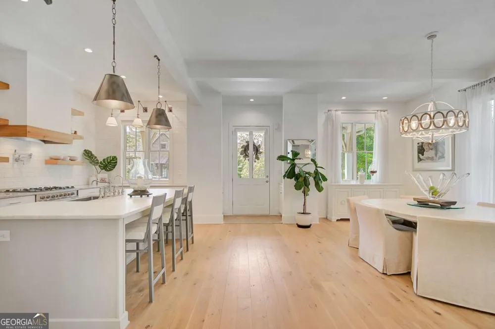 11190 Serenbe LN Chattahoochee Hills, GA 30268