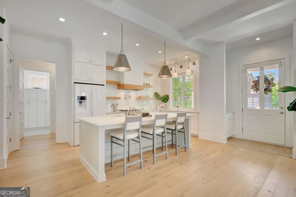 11190 Serenbe LN Chattahoochee Hills, GA 30268