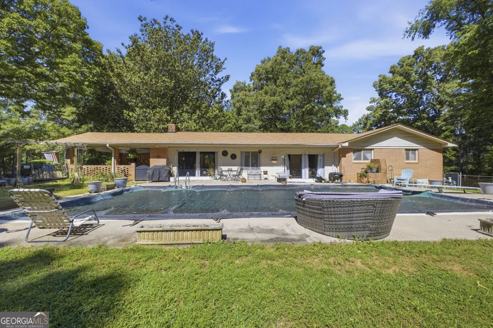 1202 Cave Spring RD Cedartown, GA 30125