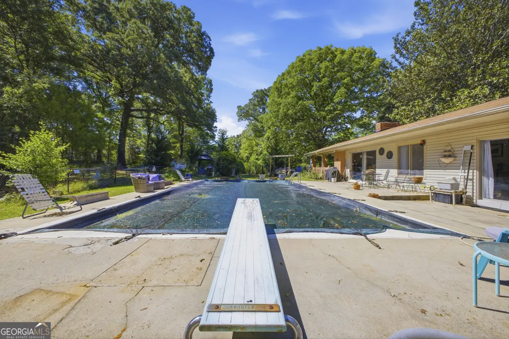 1202 Cave Spring RD Cedartown, GA 30125