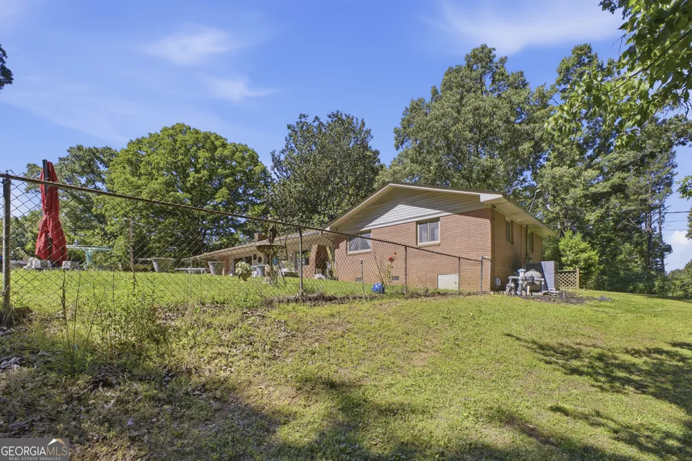 1202 Cave Spring RD Cedartown, GA 30125