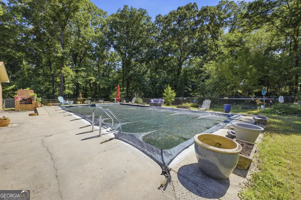 1202 Cave Spring RD Cedartown, GA 30125