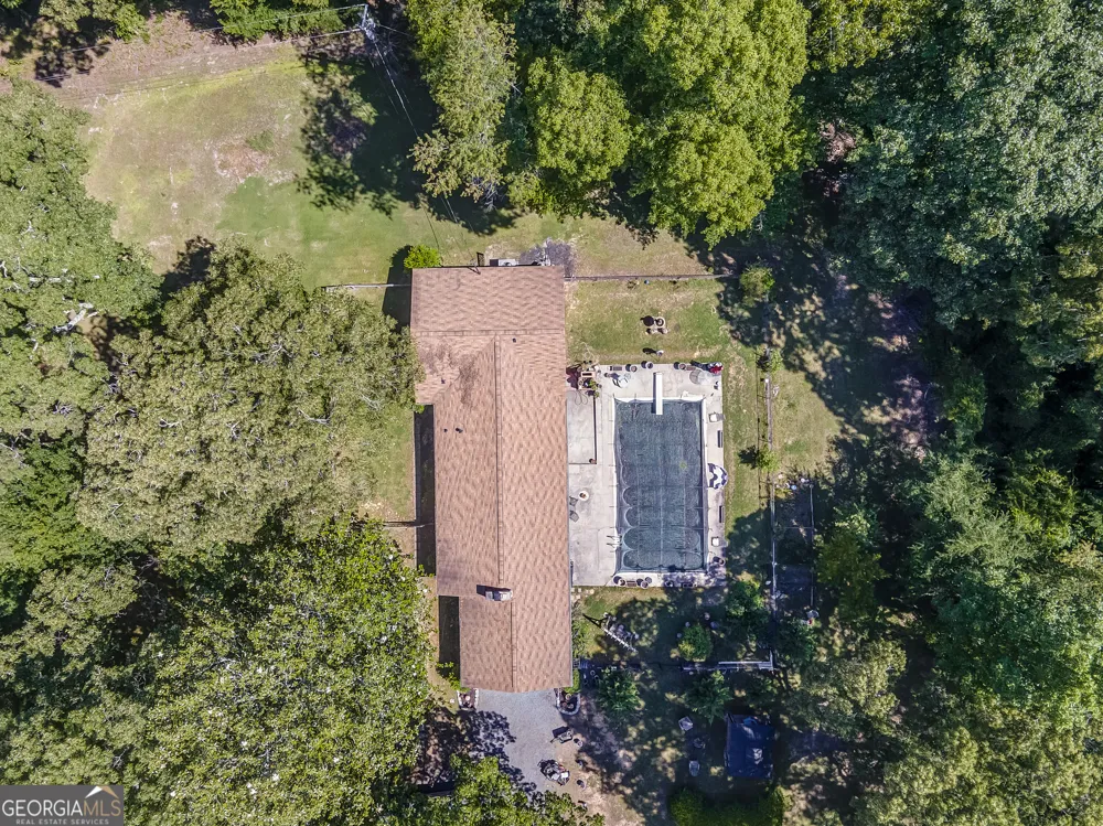 1202 Cave Spring RD Cedartown, GA 30125