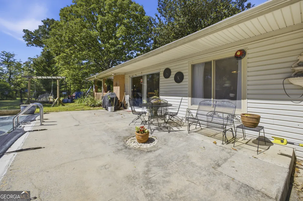 1202 Cave Spring RD Cedartown, GA 30125