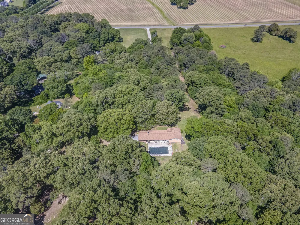 1202 Cave Spring RD Cedartown, GA 30125