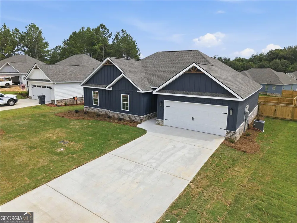 210 Hampton Chase Perry, GA 31069