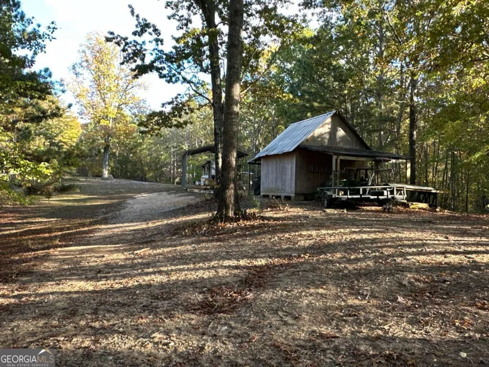 1806 Browning RD Rockmart, GA 30153
