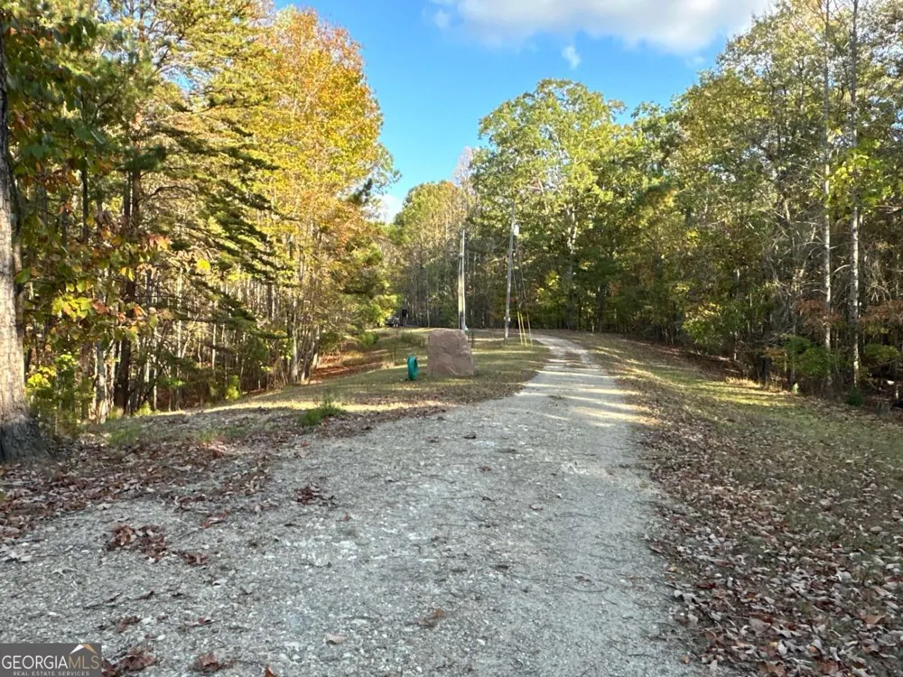 1806 Browning RD Rockmart, GA 30153