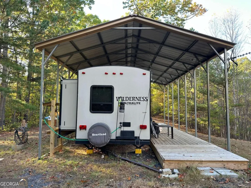 1806 Browning RD Rockmart, GA 30153