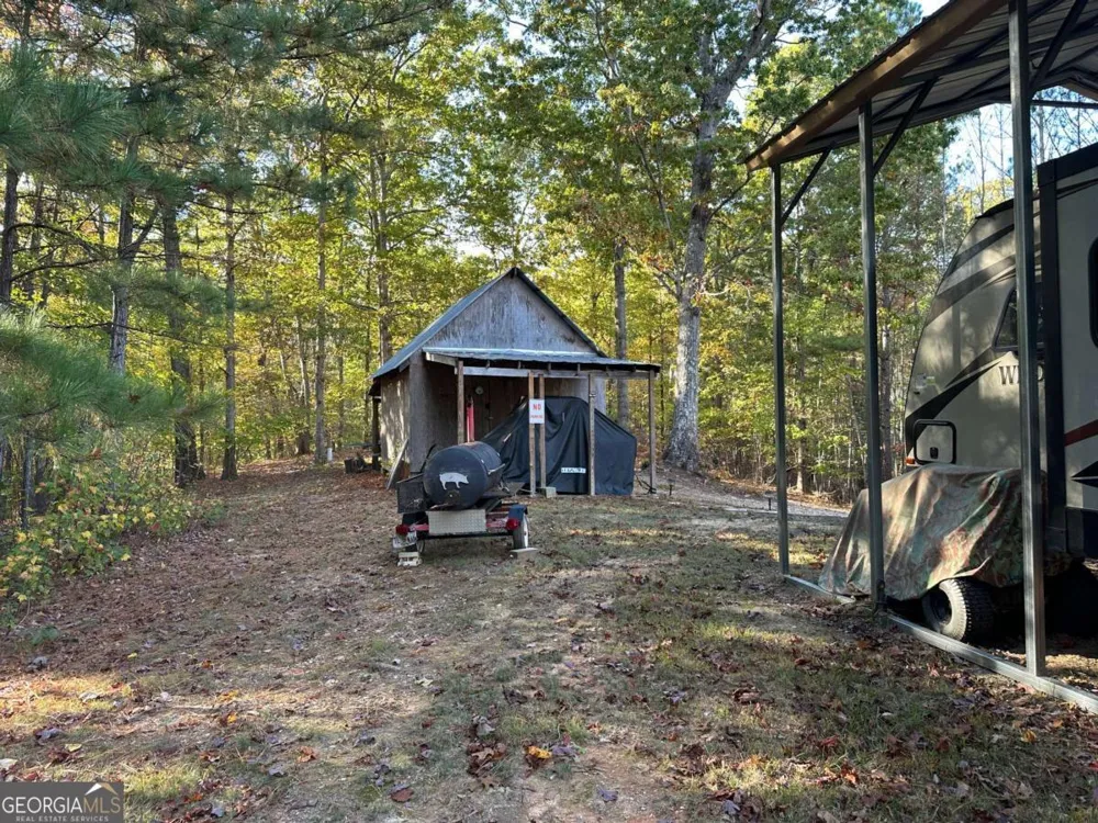 1806 Browning RD Rockmart, GA 30153