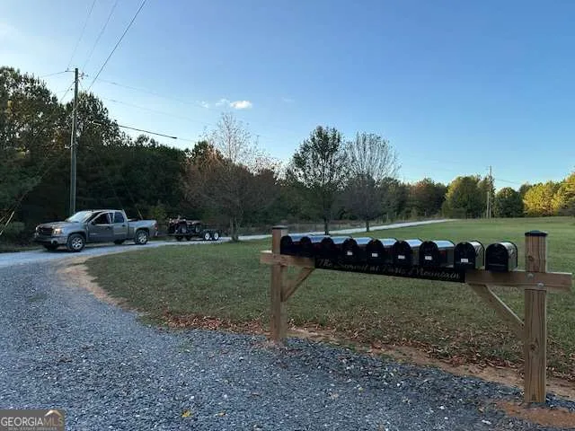 1806 Browning RD Rockmart, GA 30153