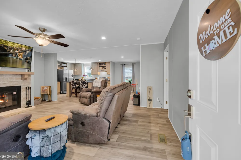 220 Trout DR Lavonia, GA 30553