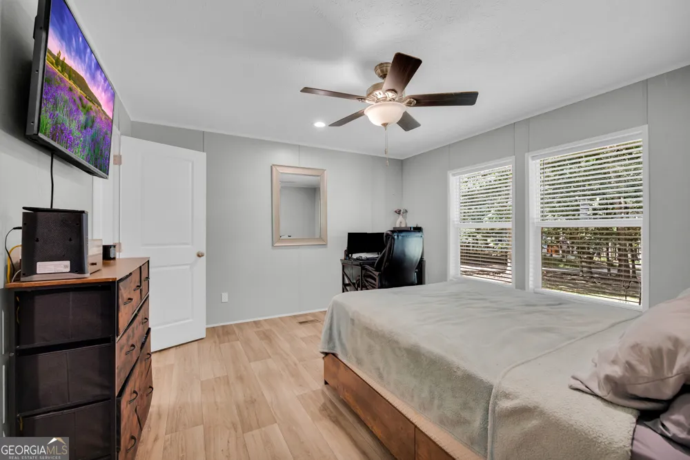 220 Trout DR Lavonia, GA 30553