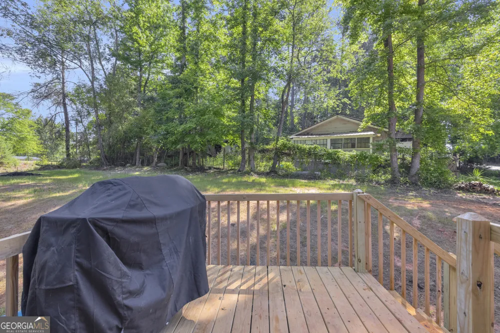 220 Trout DR Lavonia, GA 30553